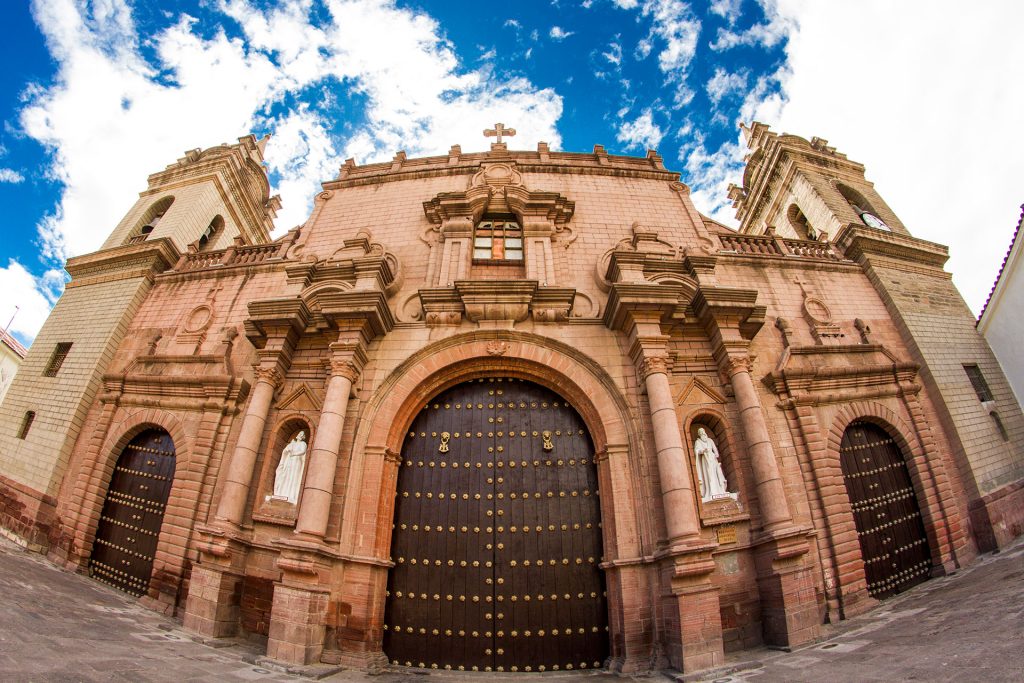 Ayacucho Caminos Andinos Camino del Legado Histórico Peru